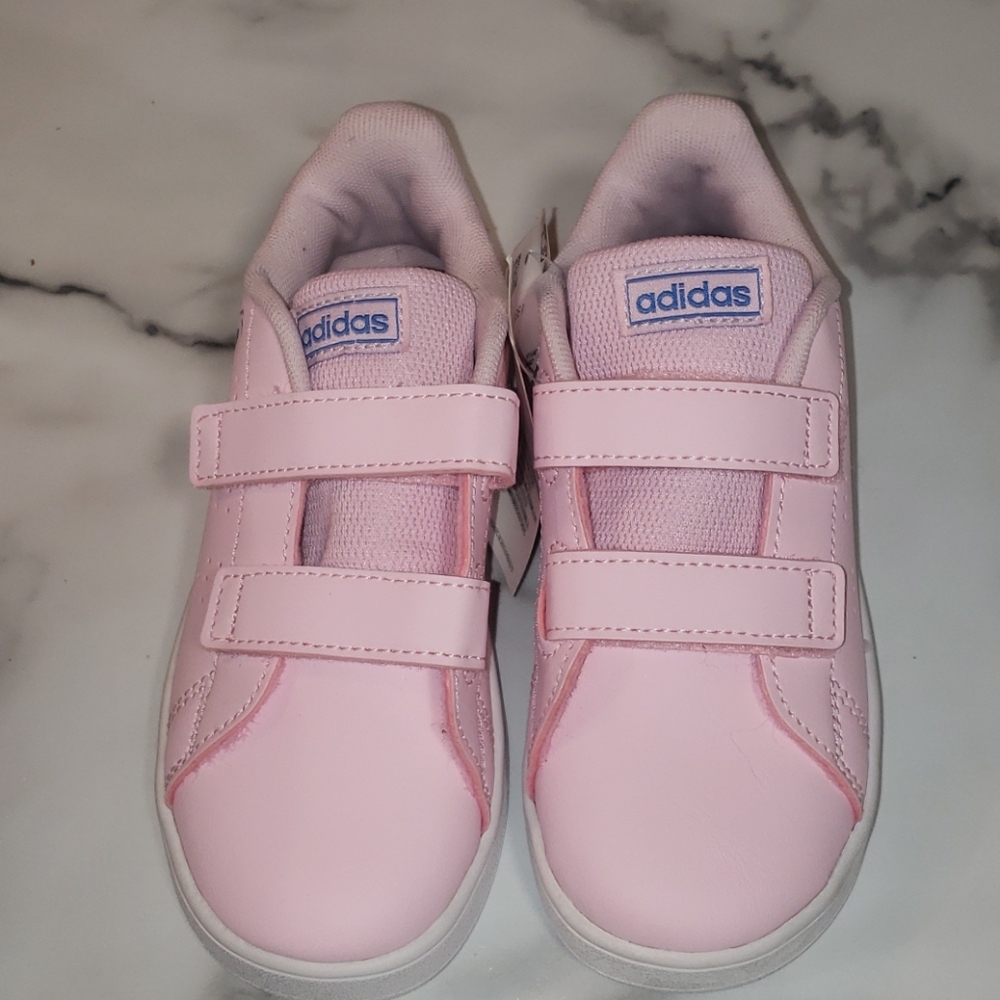 New toddler girl sneakers.